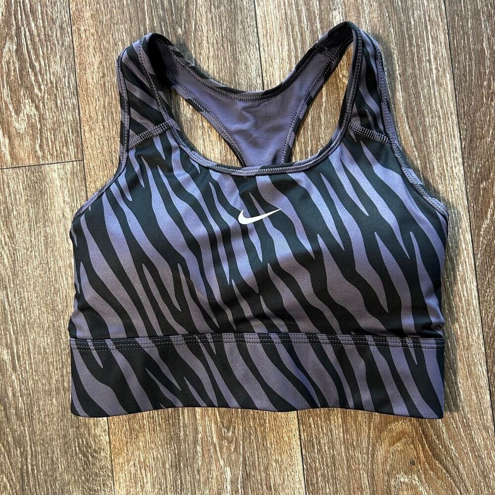Nike Swoosh Icon Medium Support Longline Sports Bra  workout running athletic
